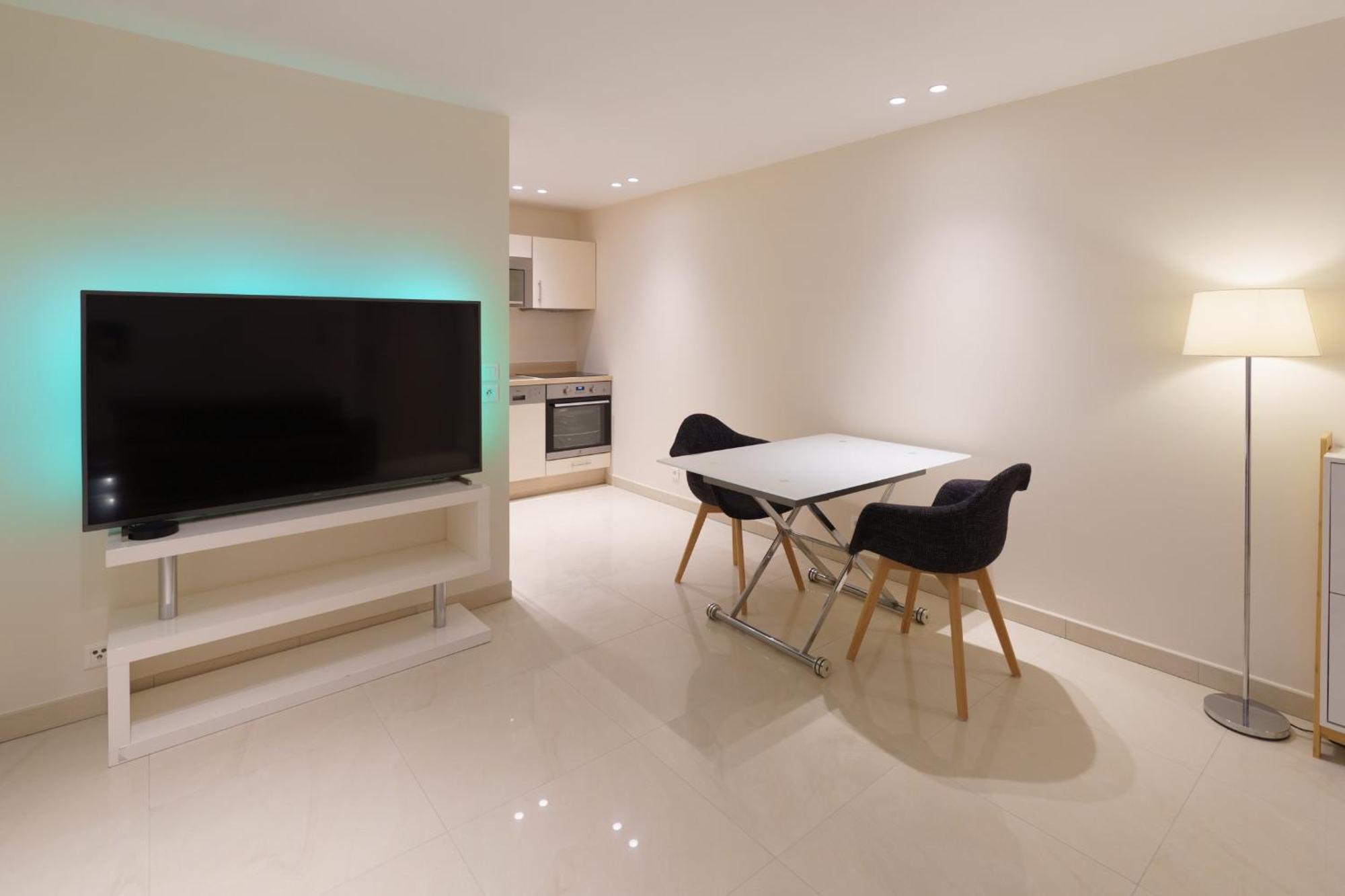 Cannes: Superbe Appartement De Type T2 Pour 4 Pers エクステリア 写真